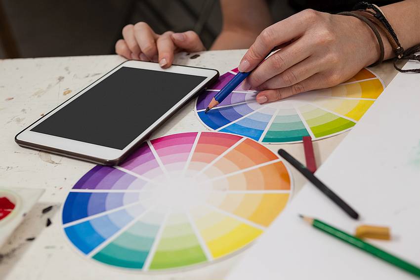 The 3 colour rule of web design